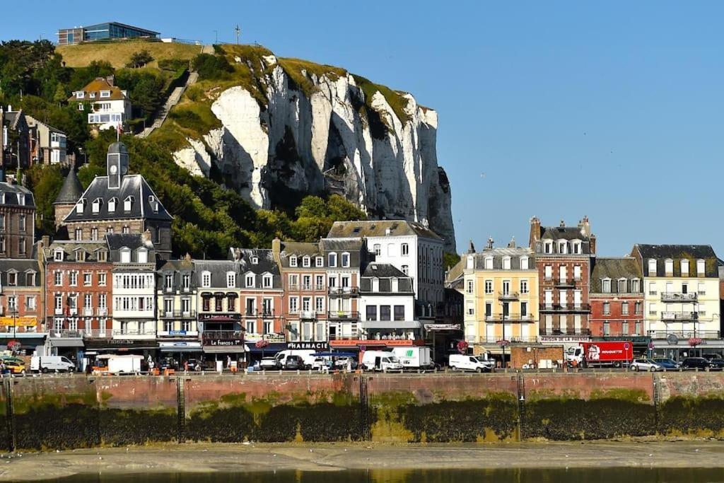 Logement Dans Maison De Pecheur Le Tréport Exteriér fotografie